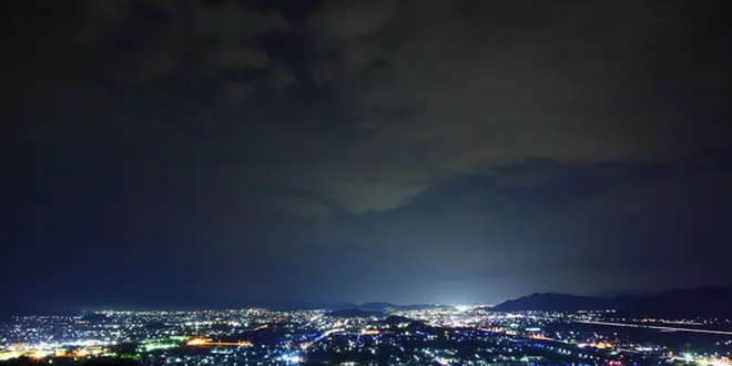 【仕事終わりのデートに。】越前市の美しい夜景と隠れ家バーを堪能する旅