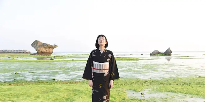 しっとり女らしく！久米島紬で女子力UPの旅
