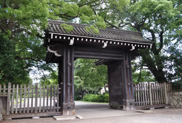 下立売御門