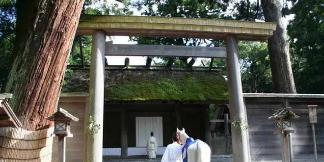 日本最大級のパワースポット伊勢神宮と夫婦岩の旅
