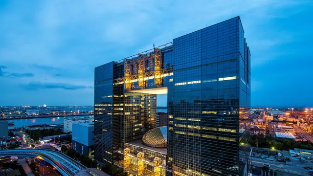 テレコムセンタービル（イルミネーションアイランドお台場 2024）