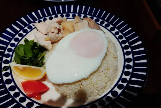 おすすめメニューは、カオマンガイです。