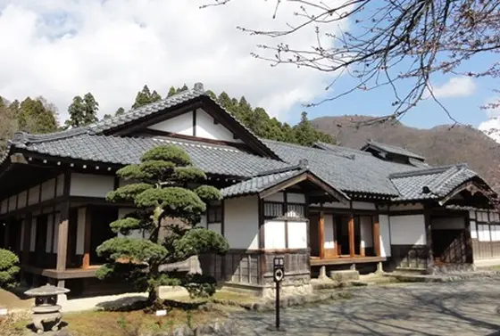 建築、庭、全てを当時の外観を見事に再現。