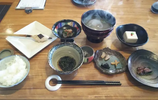 朝ごはんにも能登の伝統食を