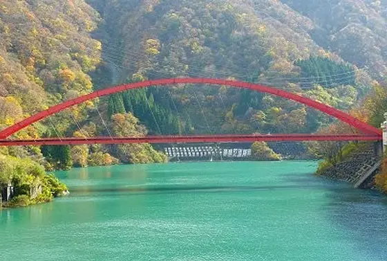 宇奈月湖