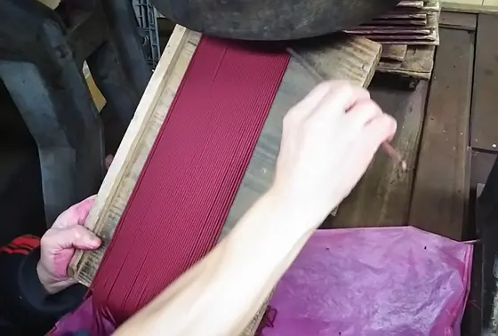 １．お線香職人体験