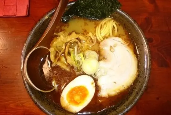 田ぶしラーメン