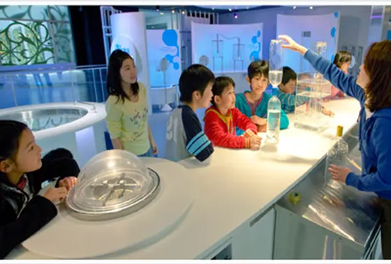 アクアラボラトリー・水の実験室