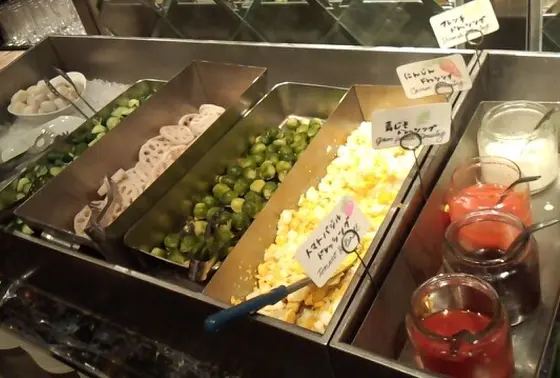野菜たっぷりバイキング