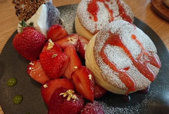 季節のパンケーキ「あまおう苺」