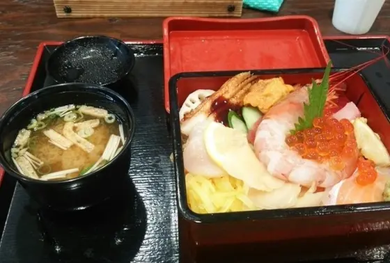 イートインやお弁当も充実