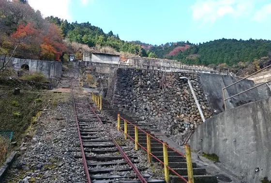 鉱石軌道跡