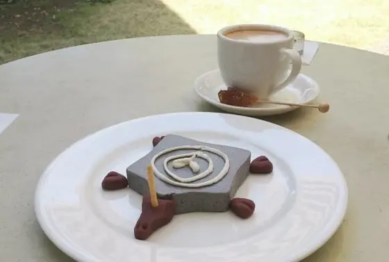 アートを食べる「イメージケーキ」