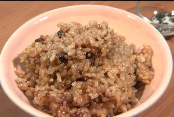 ご飯は、酵素玄米。