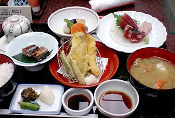 稚加栄 福岡店