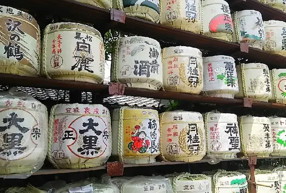 酒樽…並ぶ姿はなかなかアートです