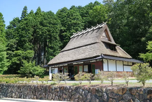 美山かやぶき美術館・郷土資料館