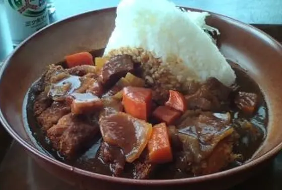 名物・妙高カツカレー