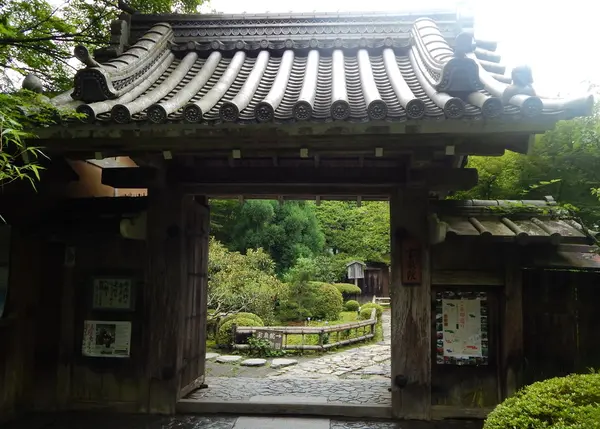 山門
