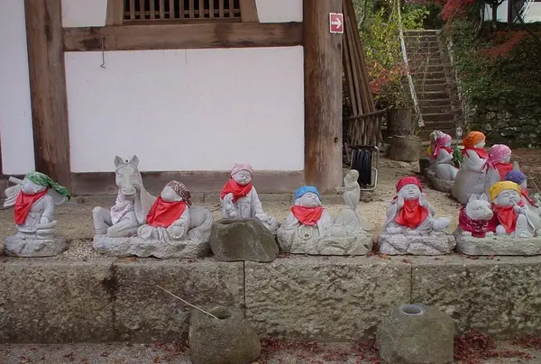 十二支と仲良しなお地蔵さん