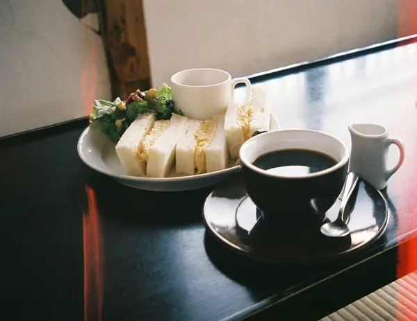 からしが効いたたまごサンド