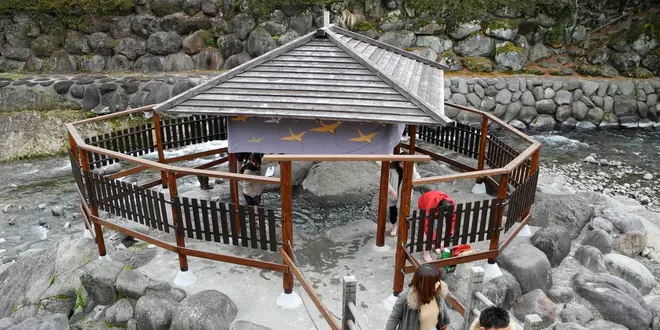 電車で巡る修善寺温泉と、三島・富士宮のB級グルメ