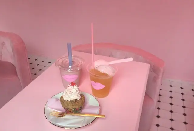 ドリンクだけでも楽しめる原宿カフェ