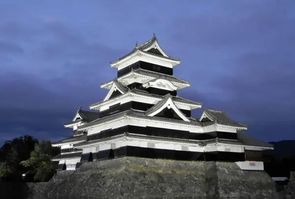 松本城
