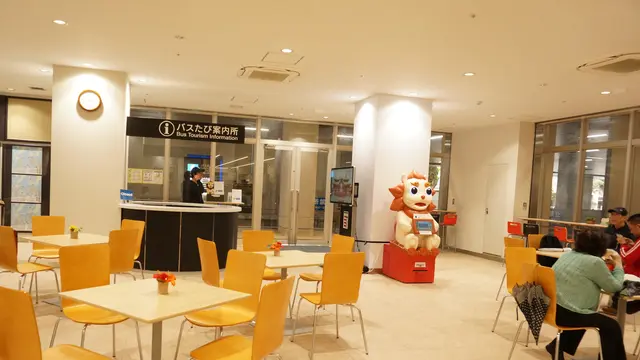 レンタカーなしで楽しむ、沖縄本島南部の旅。