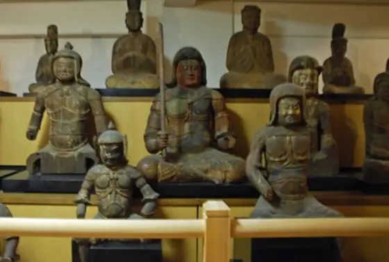 大将軍神像