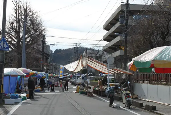 六斎市