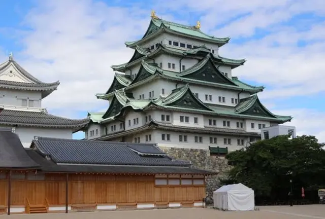 名古屋城