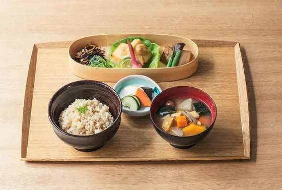 一汁三菜定食