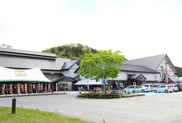 道の駅 いいで めざみの里観光物産館