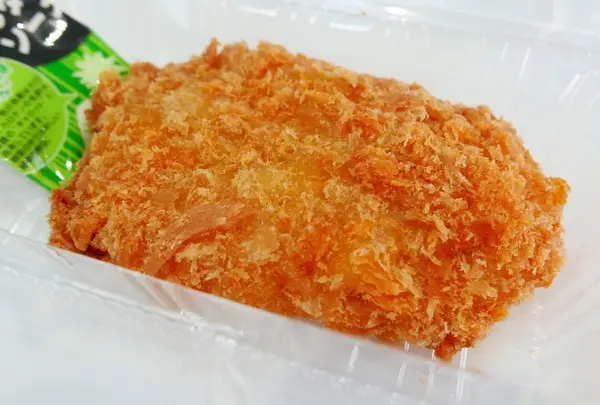 こちらはエビカツです