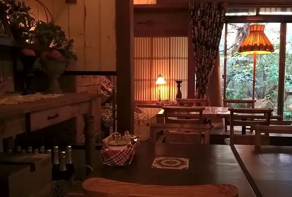 クレープリー 京都シャンデレール