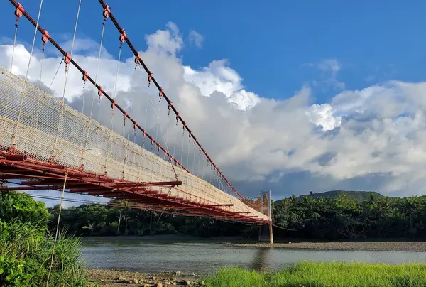 港口吊橋