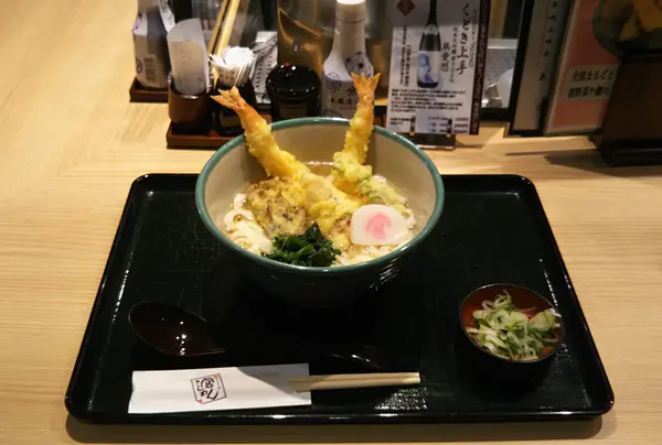 宮きしめん 駿