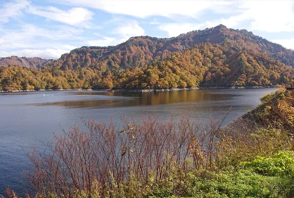 奥只見湖
