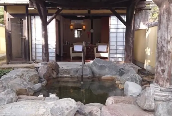 貸切温泉「離れ湯」
