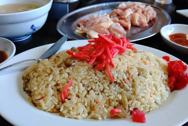 ドライブイン鳥 伊万里本店