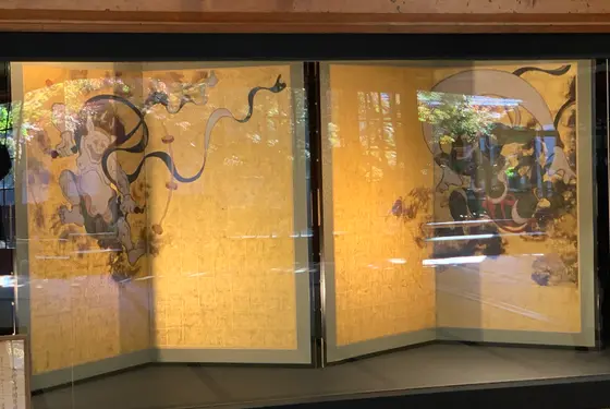 風神雷神図屛風