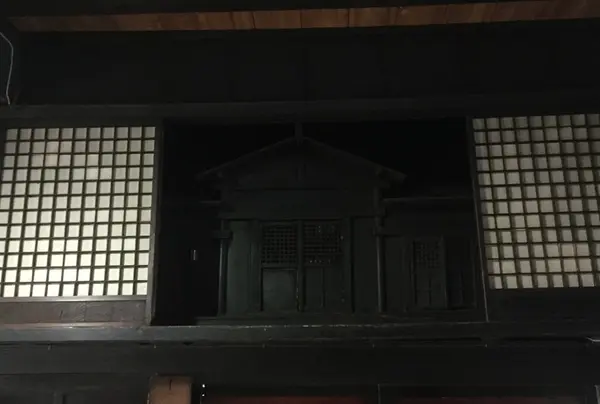 立派な神棚