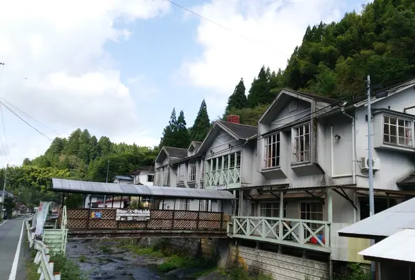 民泊バック・パッカーズ山肴