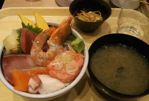 築地食堂 源ちゃん キュービックプラザ新横浜店