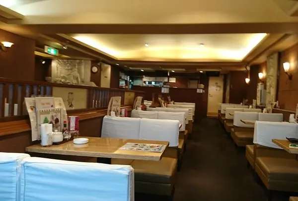 シュベール大泉店