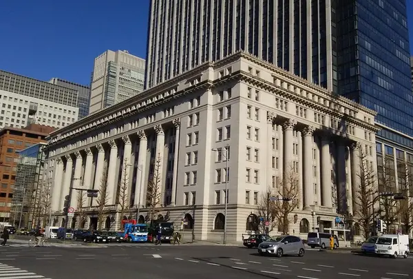 明治生命館