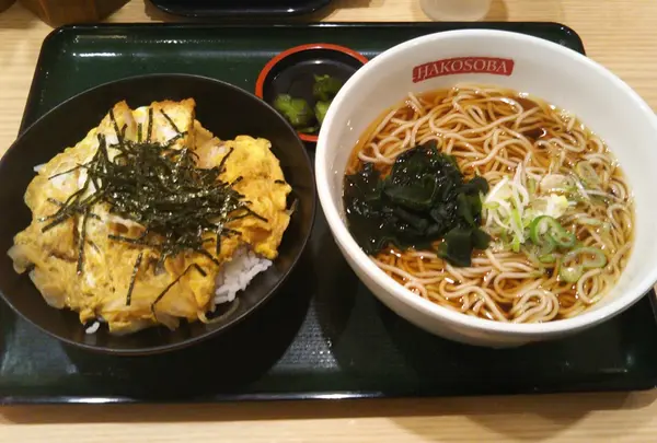 名代 箱根そば 町田店