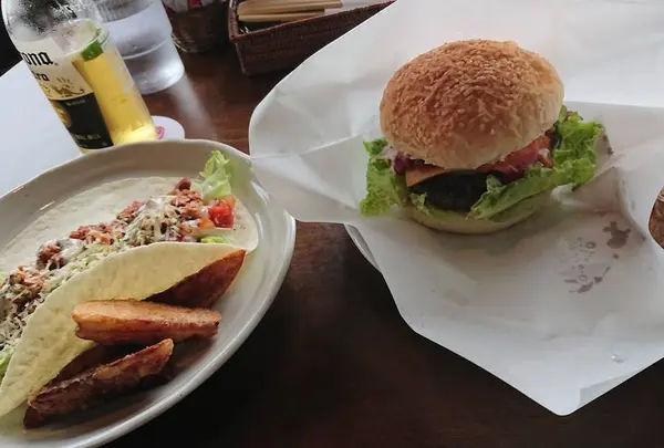 Venus Cafe