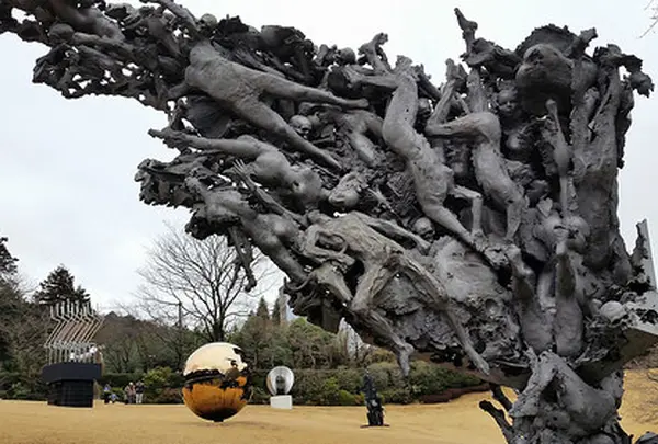 彫刻の森美術館